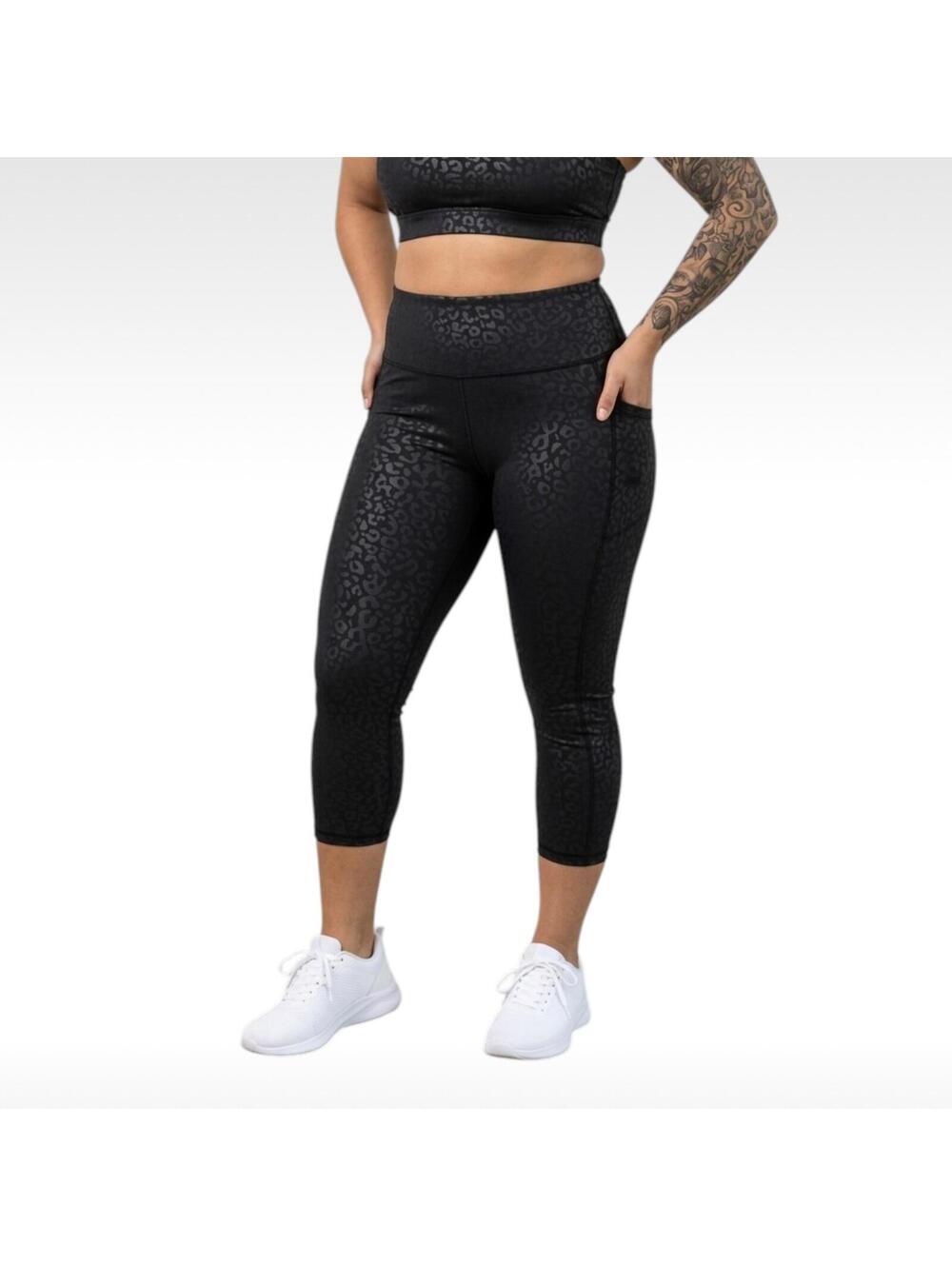 CVG Constantly Varied Gear XL Black Leopard Capri Leggings Pockets EUC